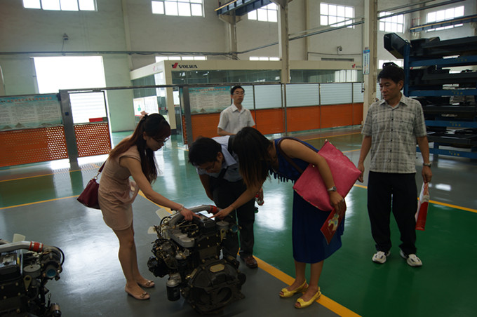 泰國(guó)客戶(hù)訪(fǎng)問(wèn)沃爾華集團(tuán) 泰國(guó)客戶(hù)訪(fǎng)問(wèn)沃爾華集團(tuán)