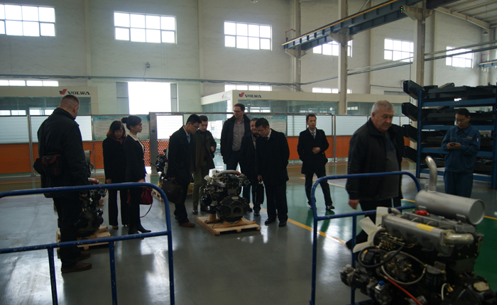 俄羅斯客戶(hù)訪(fǎng)問(wèn)沃爾華集團(tuán)